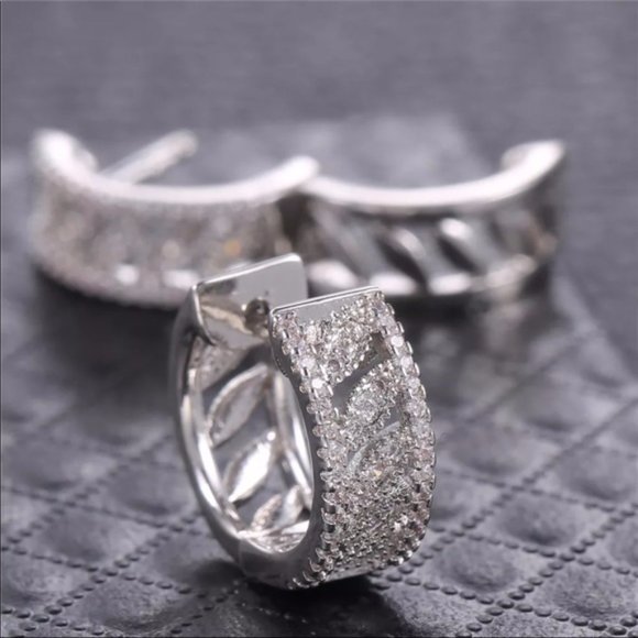 New Women Luxury 925Silver Bridal Diamond Earrings - Picture 4 of 6